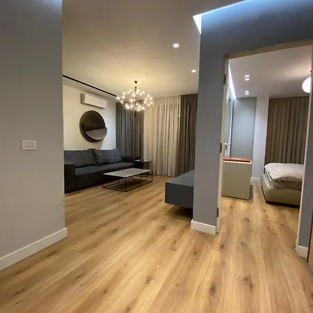 Primo Apartment