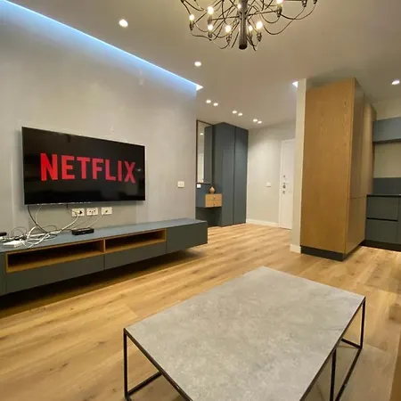 Primo Apartment *